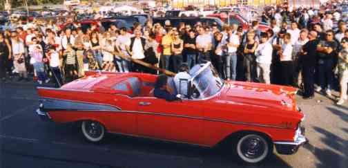 Chevrolet 1957 vor Publikum
